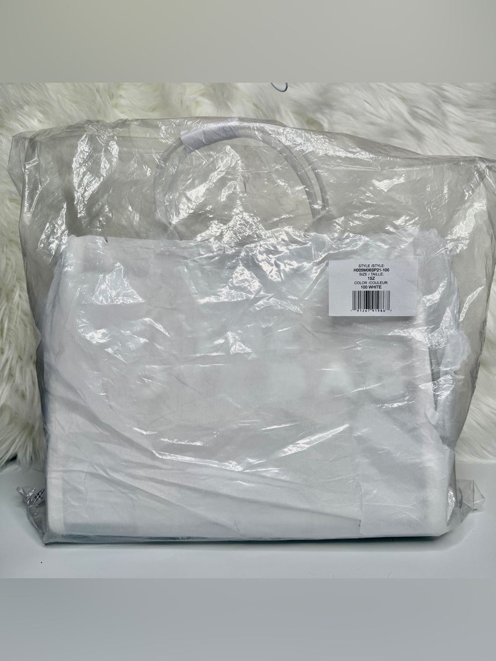 Marc Jacob’s Women’s The Mesh Medium Tote Bag - White - Picture 16 of 16